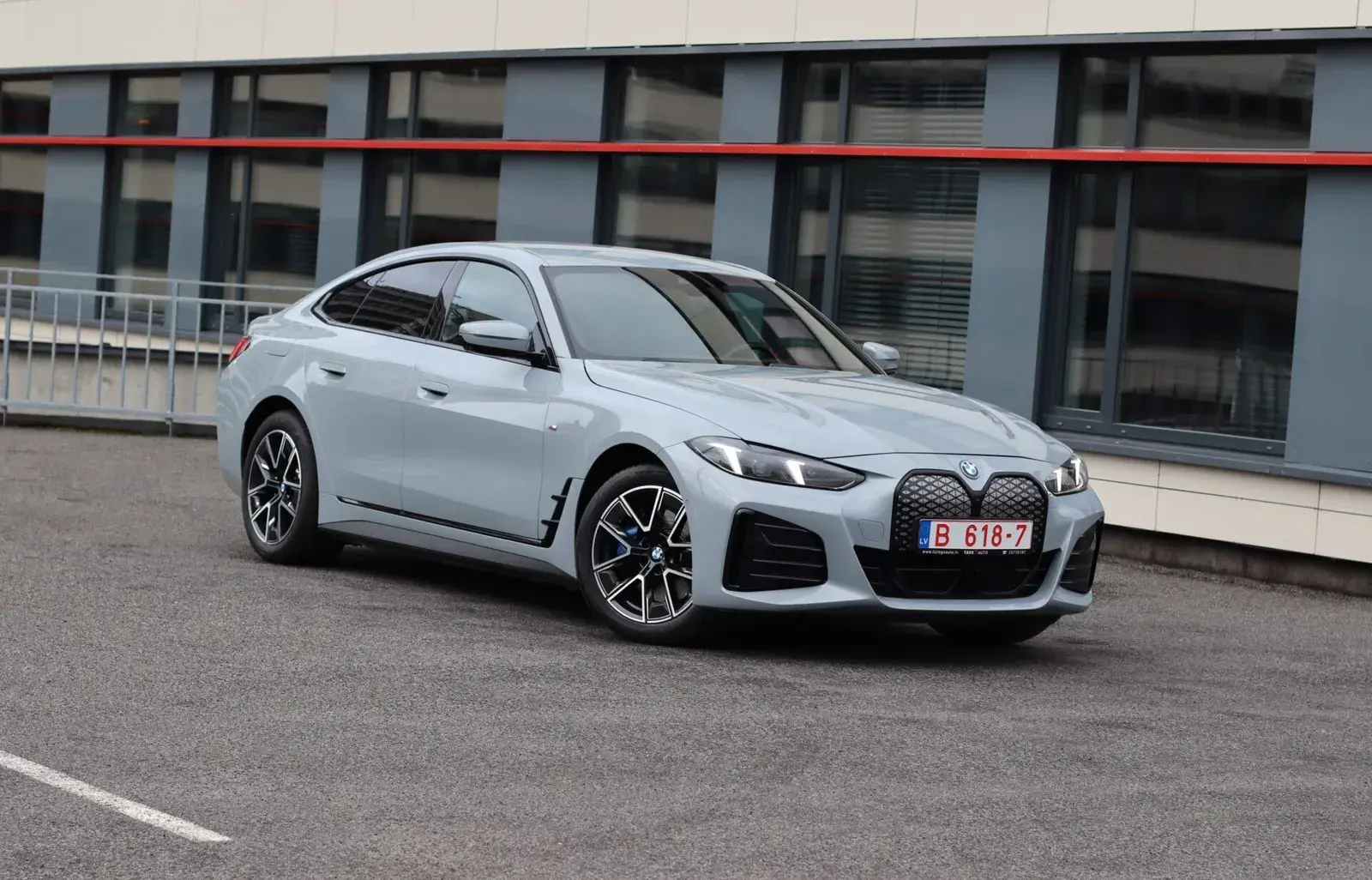 BMW i4 eDrive35 2025